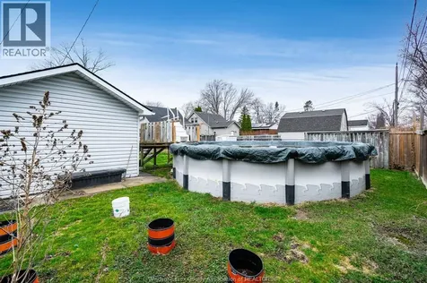 2332 Parent Avenue Windsor ON N8W 2E5