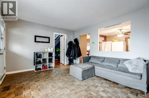2332 Parent Avenue Windsor ON N8W 2E5