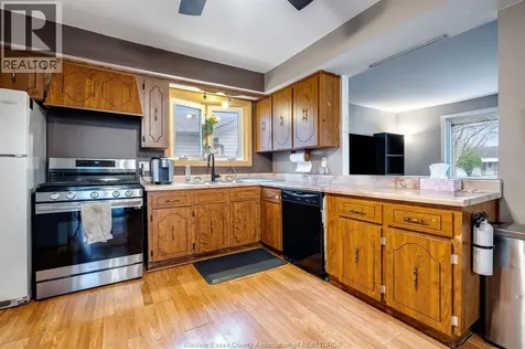 2332 Parent Avenue Windsor ON N8W 2E5