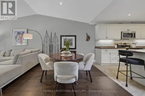 8 New York Avenue Wasaga Beach ON L9Z 3A8