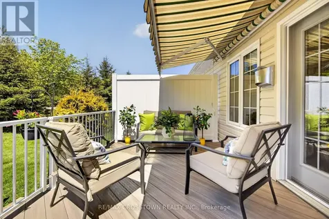 8 New York Avenue Wasaga Beach ON L9Z 3A8