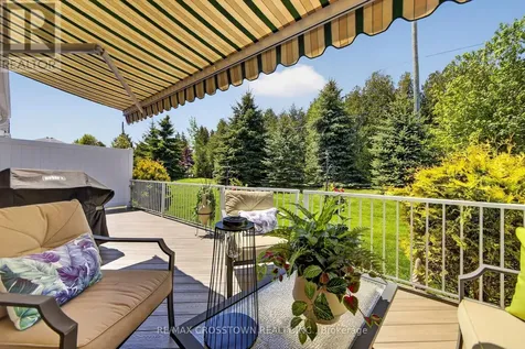 8 New York Avenue Wasaga Beach ON L9Z 3A8