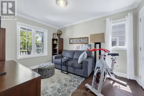 8 New York Avenue Wasaga Beach ON L9Z 3A8