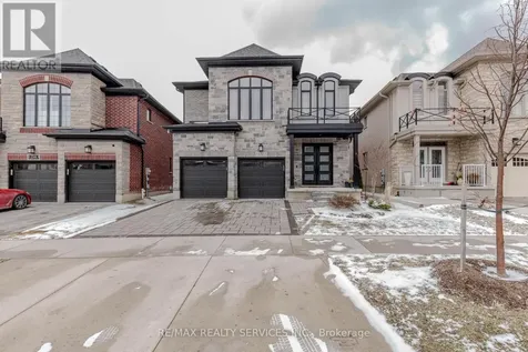 130 Pondcliffe Drive Kitchener ON N2R 0M4