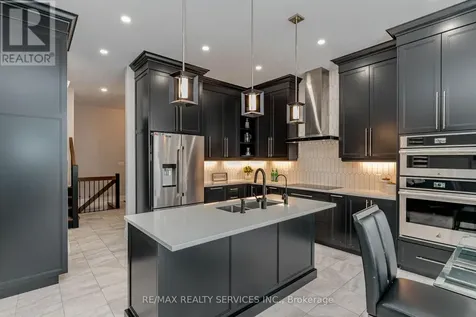 130 Pondcliffe Drive Kitchener ON N2R 0M4