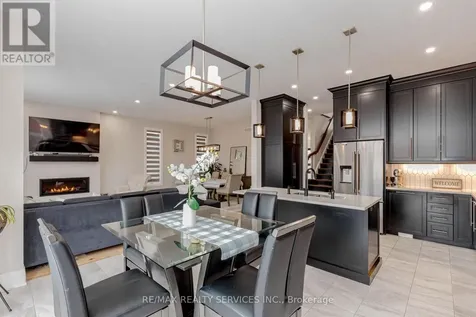 130 Pondcliffe Drive Kitchener ON N2R 0M4