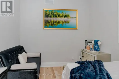 130 Pondcliffe Drive Kitchener ON N2R 0M4