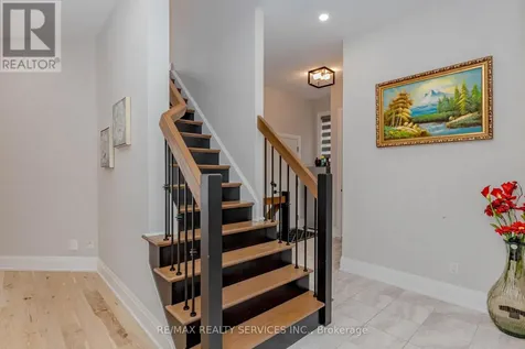 130 Pondcliffe Drive Kitchener ON N2R 0M4