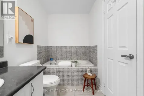 127 Benadir Avenue Caledon ON L7C 4E7