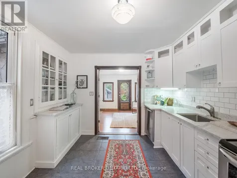 170 Cowan Avenue Toronto (south Parkdale) ON M6K 2N6