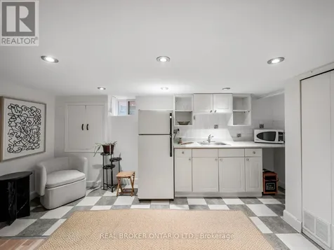 170 Cowan Avenue Toronto (south Parkdale) ON M6K 2N6