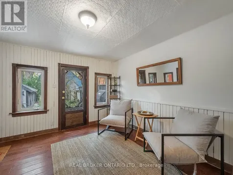 170 Cowan Avenue Toronto (south Parkdale) ON M6K 2N6