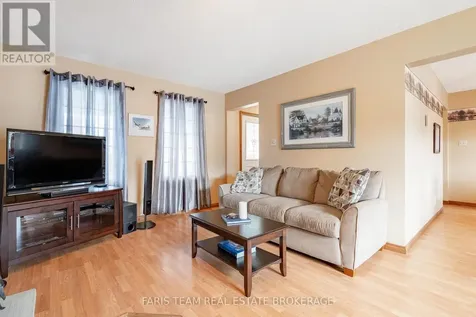 1 Hallen Drive Penetanguishene ON L9M 1G2