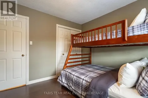 1 Hallen Drive Penetanguishene ON L9M 1G2