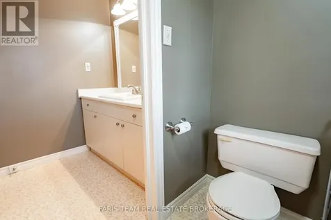 1 Hallen Drive Penetanguishene ON L9M 1G2