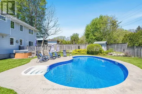 1 Hallen Drive Penetanguishene ON L9M 1G2