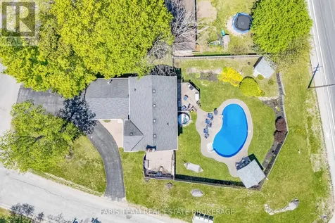 1 Hallen Drive Penetanguishene ON L9M 1G2