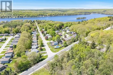 1 Hallen Drive Penetanguishene ON L9M 1G2