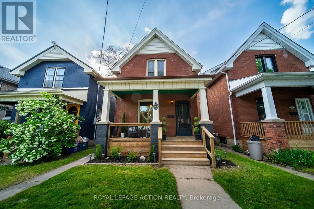 20 Wells Avenue Brantford ON N3R 4J2