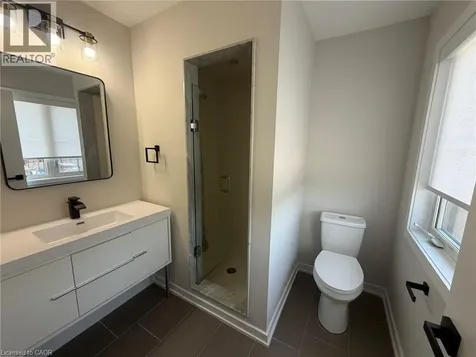 62 Sherway Street Stoney Creek ON L8J 0J3