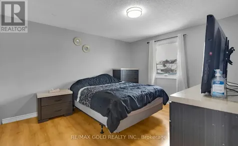 18 Peterson Court Brampton (heart Lake East) ON L6Z 1K6