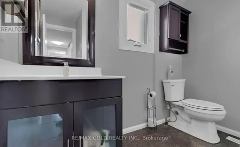 18 Peterson Court Brampton (heart Lake East) ON L6Z 1K6