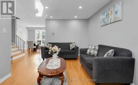 18 Peterson Court Brampton (heart Lake East) ON L6Z 1K6