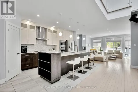40 Byron Avenue Ottawa ON K1Y 3J1
