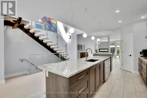 40 Byron Avenue Ottawa ON K1Y 3J1