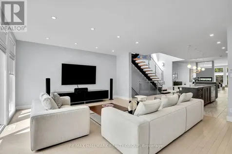 40 Byron Avenue Ottawa ON K1Y 3J1