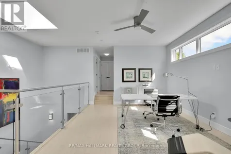 40 Byron Avenue Ottawa ON K1Y 3J1