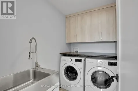 40 Byron Avenue Ottawa ON K1Y 3J1