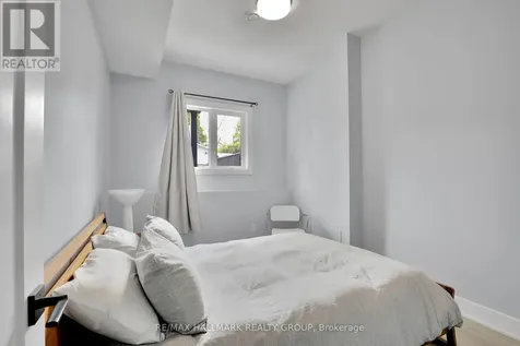 40 Byron Avenue Ottawa ON K1Y 3J1