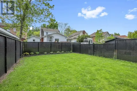 40 Byron Avenue Ottawa ON K1Y 3J1