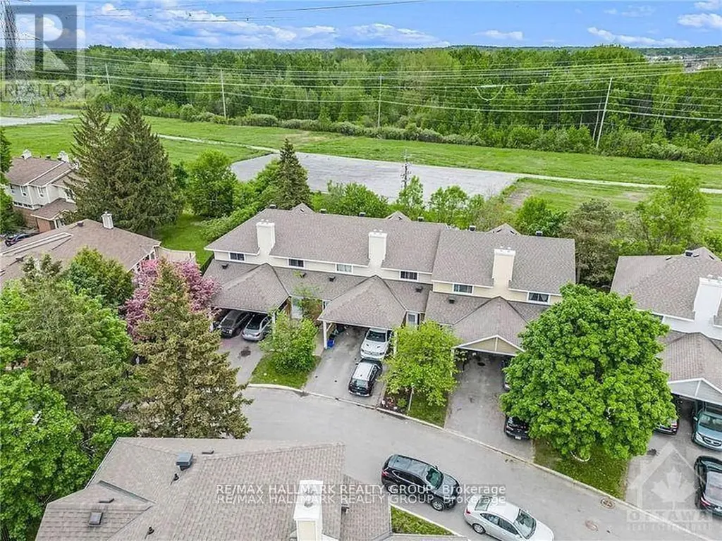 84 Paddington Street Ottawa ON K1V 0S9