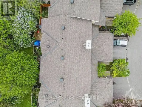 84 Paddington Street Ottawa ON K1V 0S9