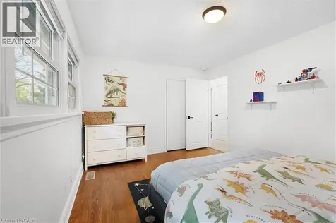 17 Highland Crescent Cambridge ON N1S 1L5