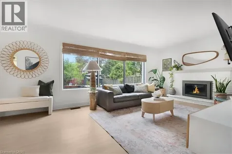 17 Highland Crescent Cambridge ON N1S 1L5