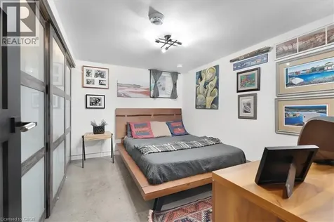 17 Highland Crescent Cambridge ON N1S 1L5