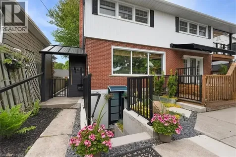 17 Highland Crescent Cambridge ON N1S 1L5