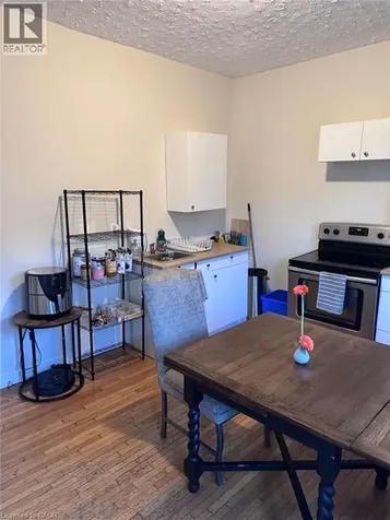 842 King Street West Toronto ON M5V 1P1