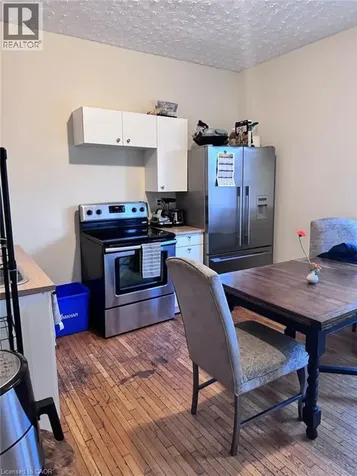 842 King Street West Toronto ON M5V 1P1
