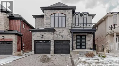 130 Pondcliffe Drive Kitchener ON N2R 0M4