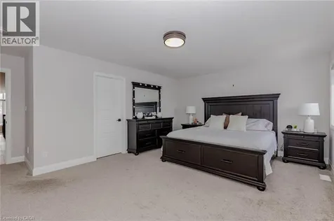 130 Pondcliffe Drive Kitchener ON N2R 0M4