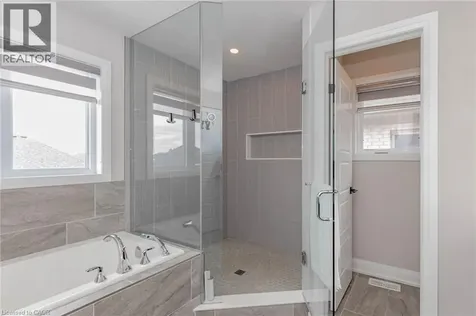 130 Pondcliffe Drive Kitchener ON N2R 0M4