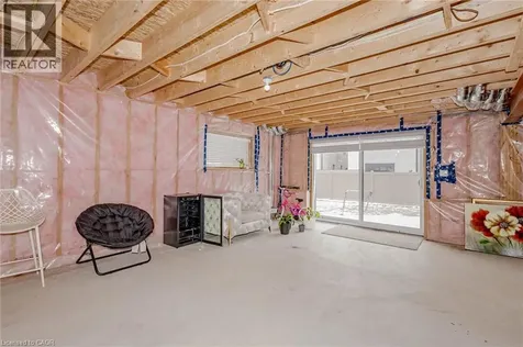 130 Pondcliffe Drive Kitchener ON N2R 0M4