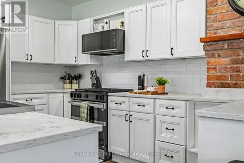 680193 Chatsworth Road 24 Chatsworth ON N0H 1R0