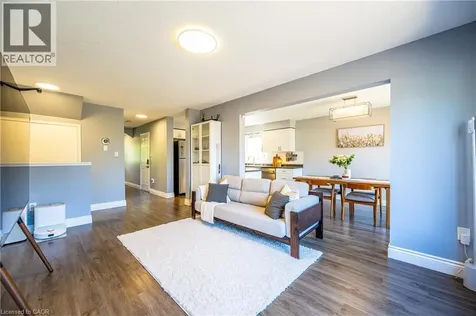 423 Veronica Drive Kitchener ON N2A 4E9