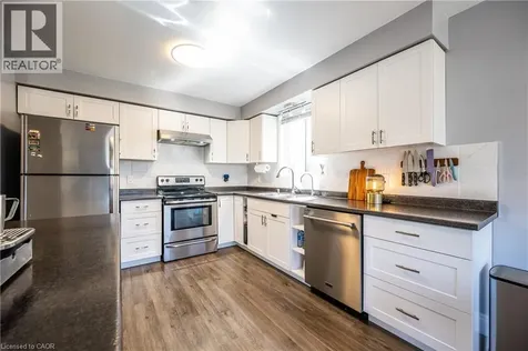 423 Veronica Drive Kitchener ON N2A 4E9