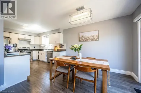 423 Veronica Drive Kitchener ON N2A 4E9